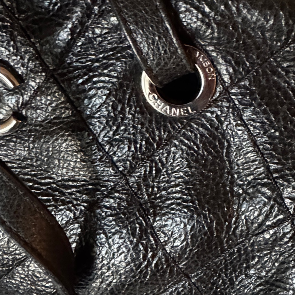 Chanel tote, black. - Picture 10 of 14